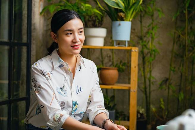 宋佳在剧中饰演佛系妈妈。(中天娱乐台提供)