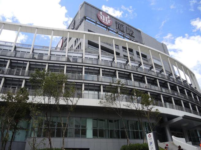 （龙巖连续8年荣获公司治理评鑑排名前5％。图／业者提供）