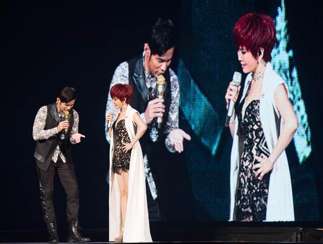 周杰伦与江蕙情如姊弟。（杰威尔音乐提供）