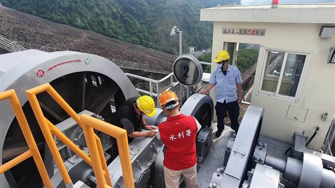 梅雨锋面13日到，南水局做好防汛准备工作。（南水局提供／刘秀芬台南传真）