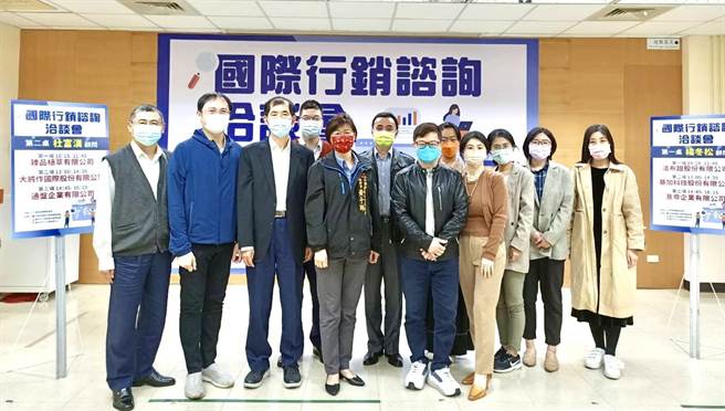 台中市工策会每年与外贸协会合办国际行销洽谈会，协助台中厂商走向国际。（台中市政府提供／卢金足台中传真）
