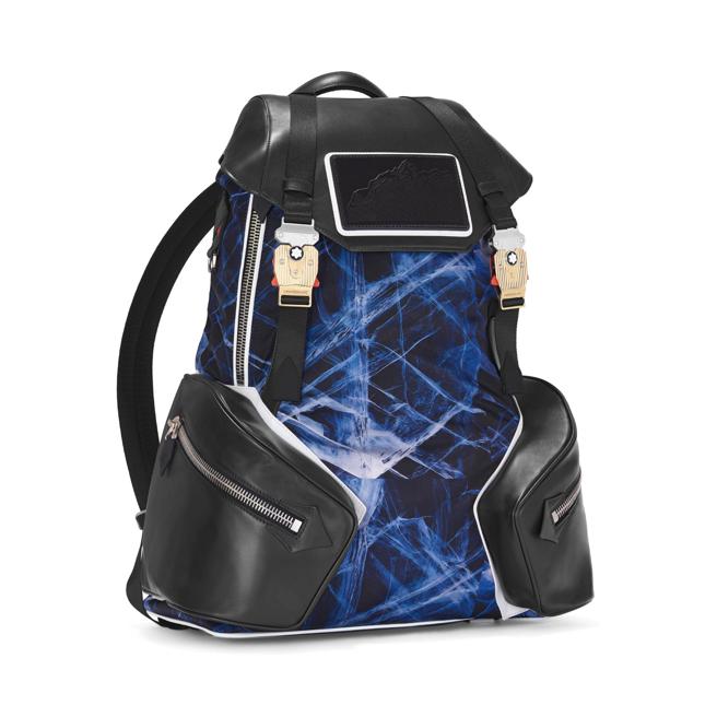 万宝龙大师杰作精选系列Glacier大型后背包，5万5200元。（Montblanc提供）