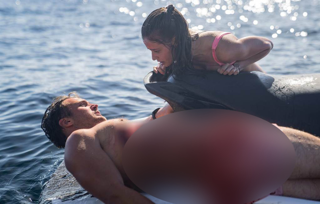 男友惨遭猛鲨狂追并狠狠咬下近三分之一的身体。（威视提供）