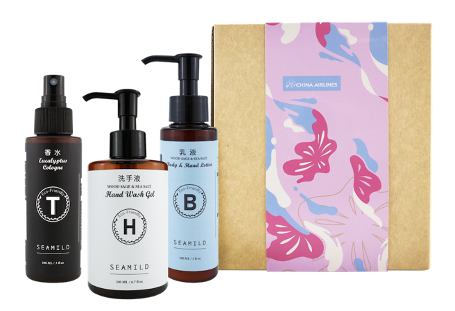 统一时代百货台北店推出APP会员点数换好礼，扣300点即换中华航空机上保养香氛礼盒。（统一时代百货台北店提供）