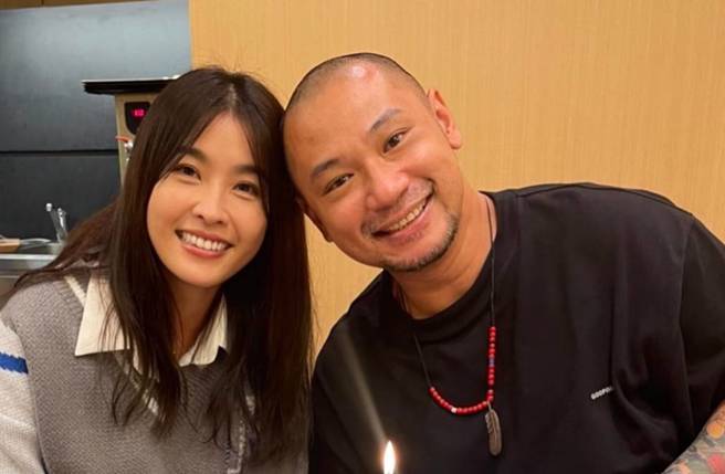 小娴、金刚1年多的恋情成过去式。（图／取材自小娴 （黄瑜娴）脸书）