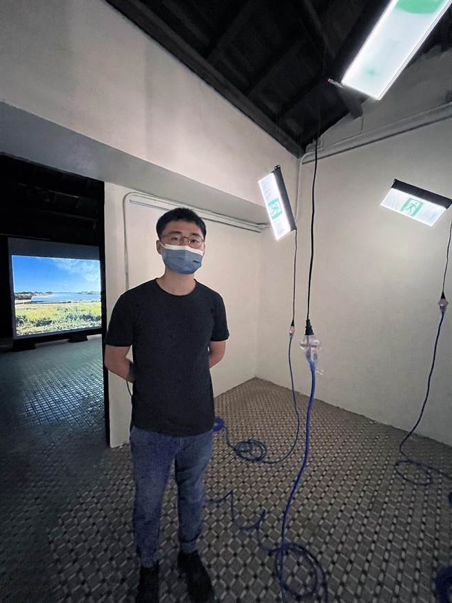 张家翔的录像作品《我就说，终究不是真的》尝试找寻隐没在生活中的某种循环，以回应在清水驻村的生活体验。（港区艺术中心提供）