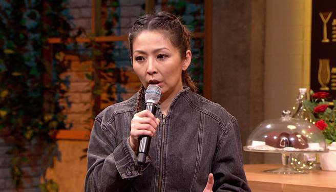 林晓培谈起当年酒驾事件。（年代提供）