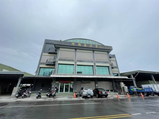 林園區漁會多功能漁民活動中心。（洪靖宜攝）