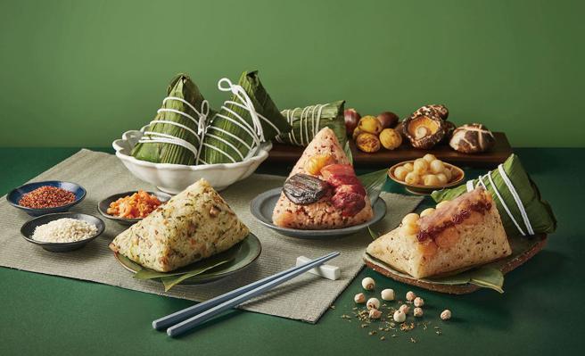 city’super网罗近40款热销在地名店粽，如新竹店首引进江浙菜名店「蒋府宴精选端午粽礼盒」，特价1099元。（city’super提供）