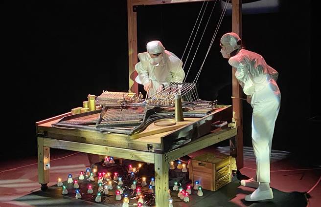 台中国家歌剧院将推出动见体《凯吉一岁》亲子版，「改噪钢琴」将以经典装置、崭新模样现身。（陈淑芬摄）