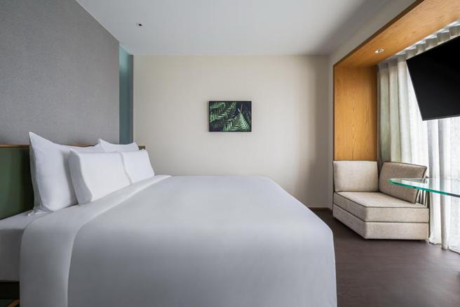 （寒舍集團推三館聯賣優惠住房案，9,999元入住全新開幕寒居酒店、礁溪寒沐，以及台北喜來登大飯店。圖／寒舍集團提供）