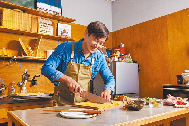 全聯料理誌名人廚房單元，首次由江宏恩擔任首發。（全聯提供）