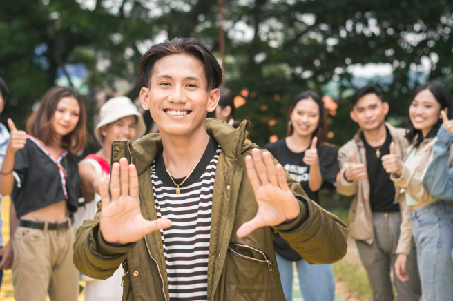 太陽、上升星座在射手、獅子、巨蟹、雙子的人，今年夏天運勢將開始好轉。(示意圖／Shutterstock)
