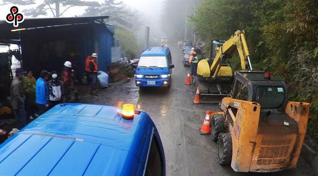 受梅雨锋面影响，台20临105线（双向）0K至44K梅山口至向阳路段，道路预警性封闭。图为南横公路。（本报资料照）