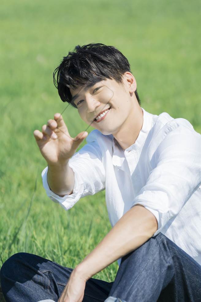 涂善存因形象清新被手機保護貼廠商相中代言。（Simmpo保護貼提供）