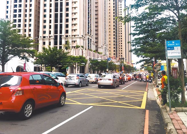 新竹市人口从去年9月高峰后，逐月下降，恐跌破45万。（陈育贤摄）