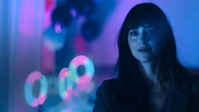 达珂塔强森在《人生恰恰恰》饰演未婚妈妈。（Apple TV＋提供）