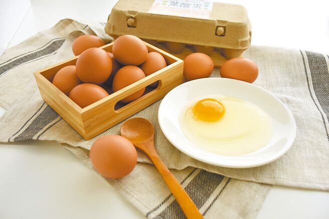 台湾好农叶酸蛋现在订购享92折优惠，吃鸡蛋就可以补充每日不足的叶酸。图／业者提供