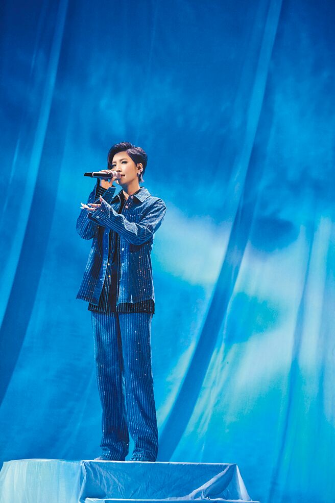 A-Lin近来在大陆参与歌唱节目录制，大秀精湛歌艺，表现亮眼。（索尼音乐提供）
