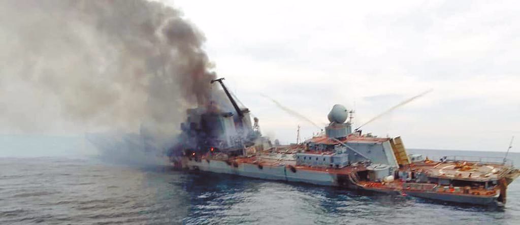 俄罗斯黑海舰队莫斯科号。图/截自@Bormanlke推特(photo:ChinaTimes)