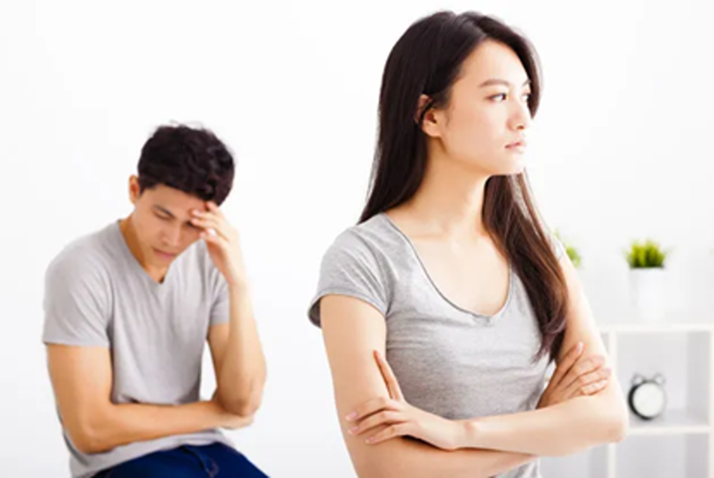 有些星座在恋人面前容易情绪失控爱发脾气。(图/翻摄自shutterstock)