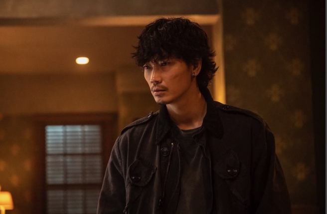 绫野刚桃色丑闻连环爆。(图／翻摄自推特)