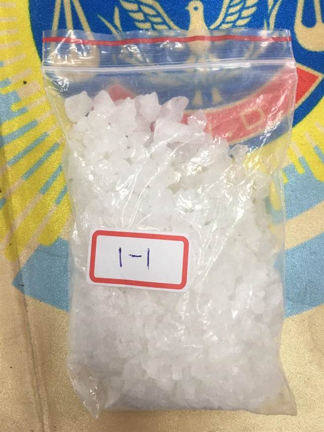 贓證物愷他命。（崔正綱攝）