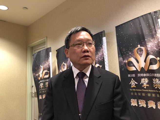 財政部長蘇建榮表示，這項合約他不知道，也不會同意，承諾最快在2周內完成調查，財政部長蘇建榮。（圖／吳靜君攝）