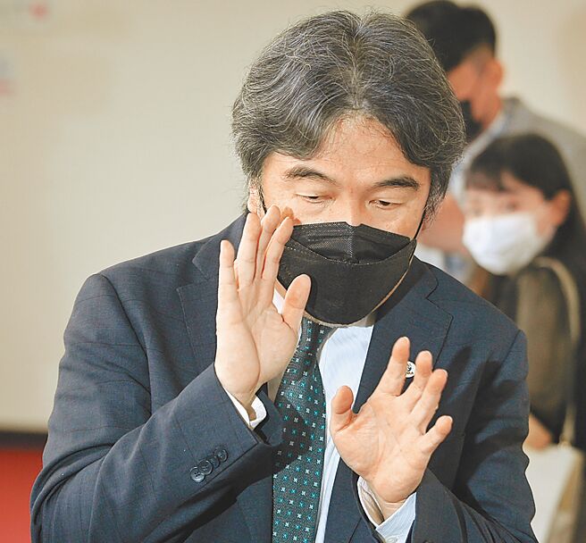 卫福部医福会执行长王必胜接受媒体採访表示，双北叫不动医院，新北市长侯友宜15日回呛没有叫不动，王则称没有指名哪县市。（本报资料照片）