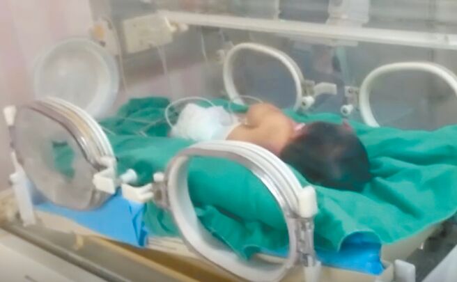 南投确诊孕妇剖腹产下健康女婴，PCR结果阴性。（南投县府提供／陈淑芬南投传真）