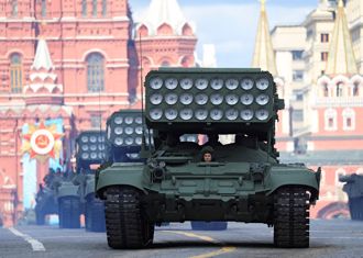 影》俄又出TOS-1A「真空彈」襲擊烏軍陣地 可將人體蒸發
