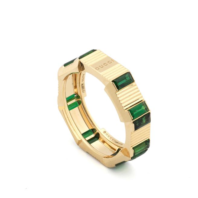 GUCCI LINK TO LOVE系列绿碧玺18K金戒指，13万5700元。（GUCCI提供）