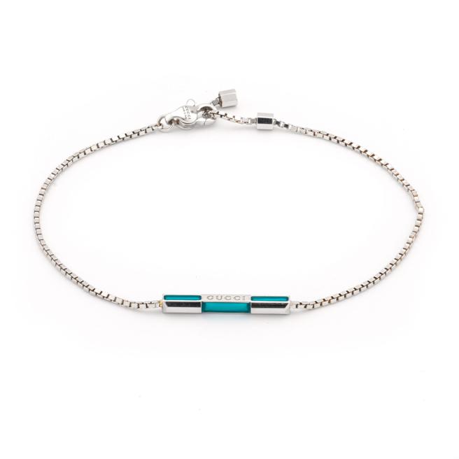 GUCCI LINK TO LOVE系列蓝绿色珐琅18K白金手炼 ，4万4200元。（GUCCI提供）