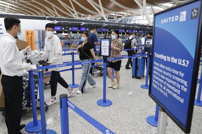 疫情下的上海浦东机场。（图／中新社资料照）