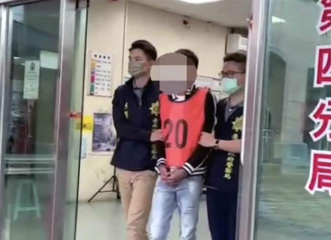 邓姓男子狂轰台南超跑男老家5枪后自首，还在脸书呛:我让你看到疯子。(民眾提供)