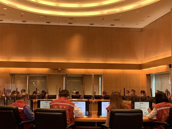 65歲以上快篩陽即確診上路 侯友宜：全民都需要。（葉德正攝）