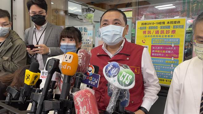 对于王必胜频频对双北有针对性的发言，新北市长侯友宜上午受访也做出回应，呼吁：「大家好好做事吧！」。（吕健豪摄）