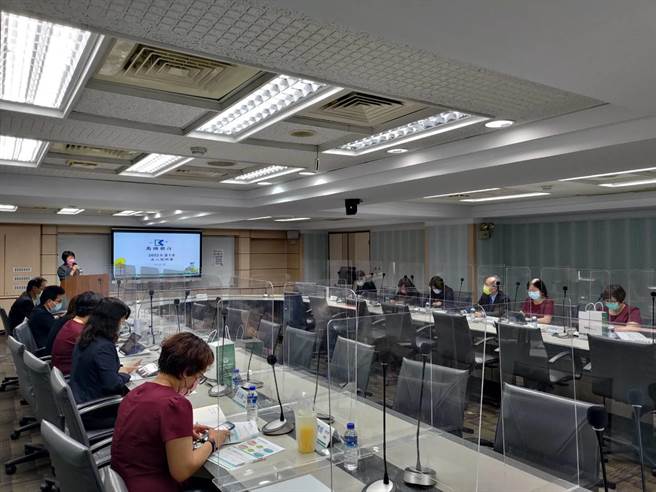 高雄银行（2836）今（18）日召开第1季法人说明会。（高银提供）