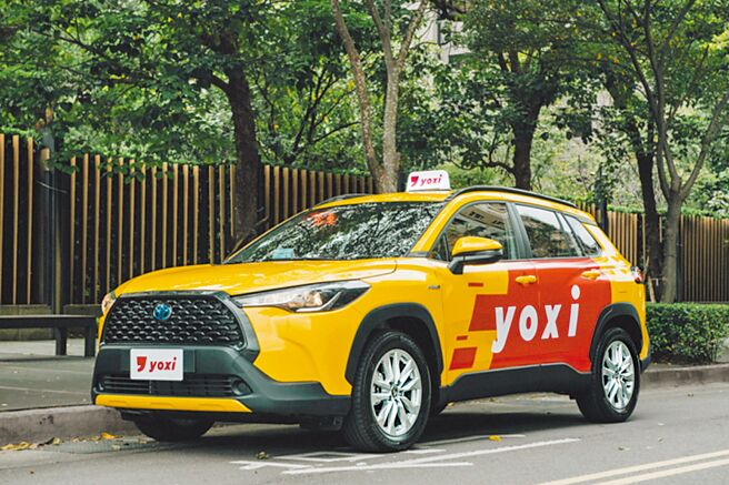 yoxi全新推出「预约叫车」服务。（和泰汽车提供）