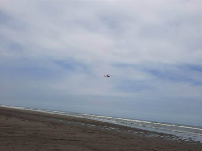 空勤總隊出動直升機支援。（翻攝照片／李京昇苗栗傳真）