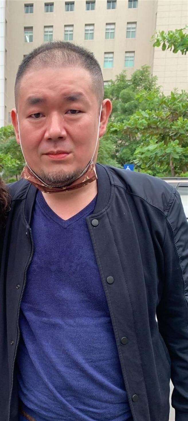 李正邦入監半年口腔癌惡化至未期。（家屬提供）