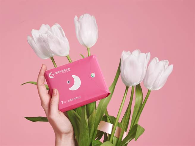 搶攻520市場話題 愛康涼感衛生棉祭出結帳驚喜。（愛康提供）