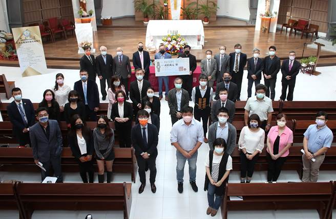 靜宜大學以「瑪爾定補給站計畫」照顧弱勢及類弱勢學生的生活需求，期能「飲食有溫飽、求學得安心」。（靜宜大學提供）