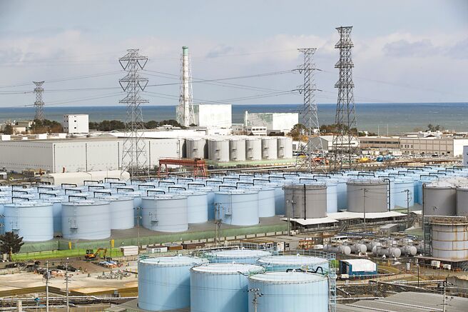 日本福岛核废水欲排放入海，官方事实上审查合格。图为日本福岛核电厂。（美联社）