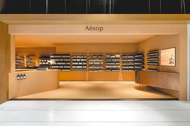 Aesop信义诚品店4月开幕至今，颇受品牌粉丝青睐。（Aesop提供）