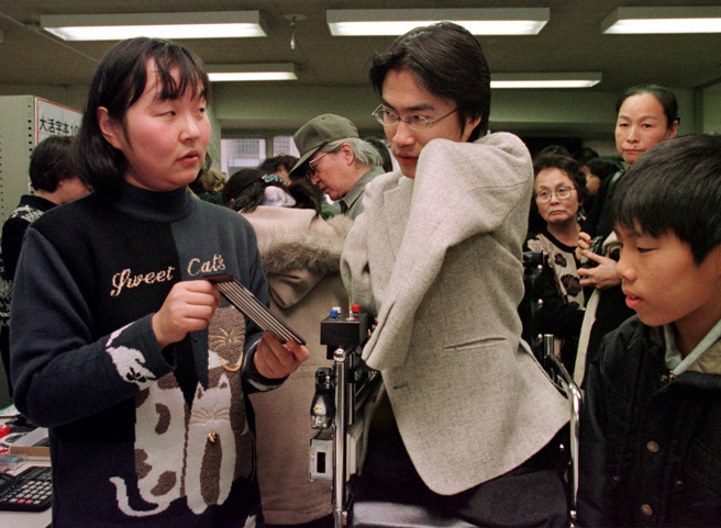 畅销书《五体不满足》作者乙武洋匡宣布参选东京都议员（图/美联社）
