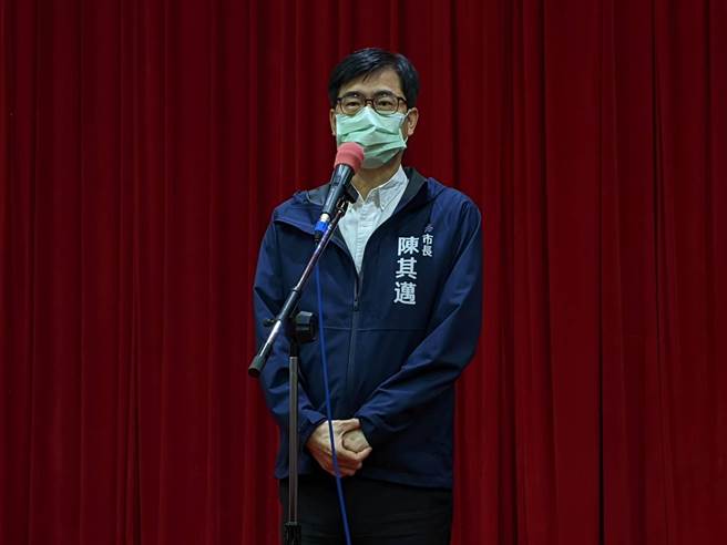 高雄巿长陈其迈20日受访。(曹明正摄)