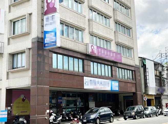 屏市高檔月子中心传出照顾新生儿护理师确诊，院方强调，一切照中央指引通报，绝无隐匿。（林和生摄）