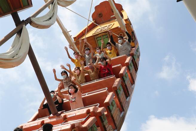 丽宝乐园探索世界、马拉湾与天空之梦摩天轮3个场域设施，将于23日起休园3天。（丽宝乐园渡假区提供）