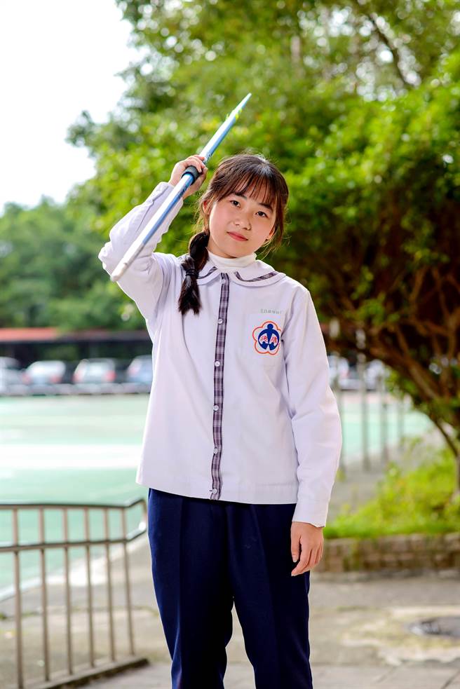 就读建德国中九年级的郑心宜，获得教育部主办的「2022总统教育奖」。（基隆市政府提供／张志康基隆传真）